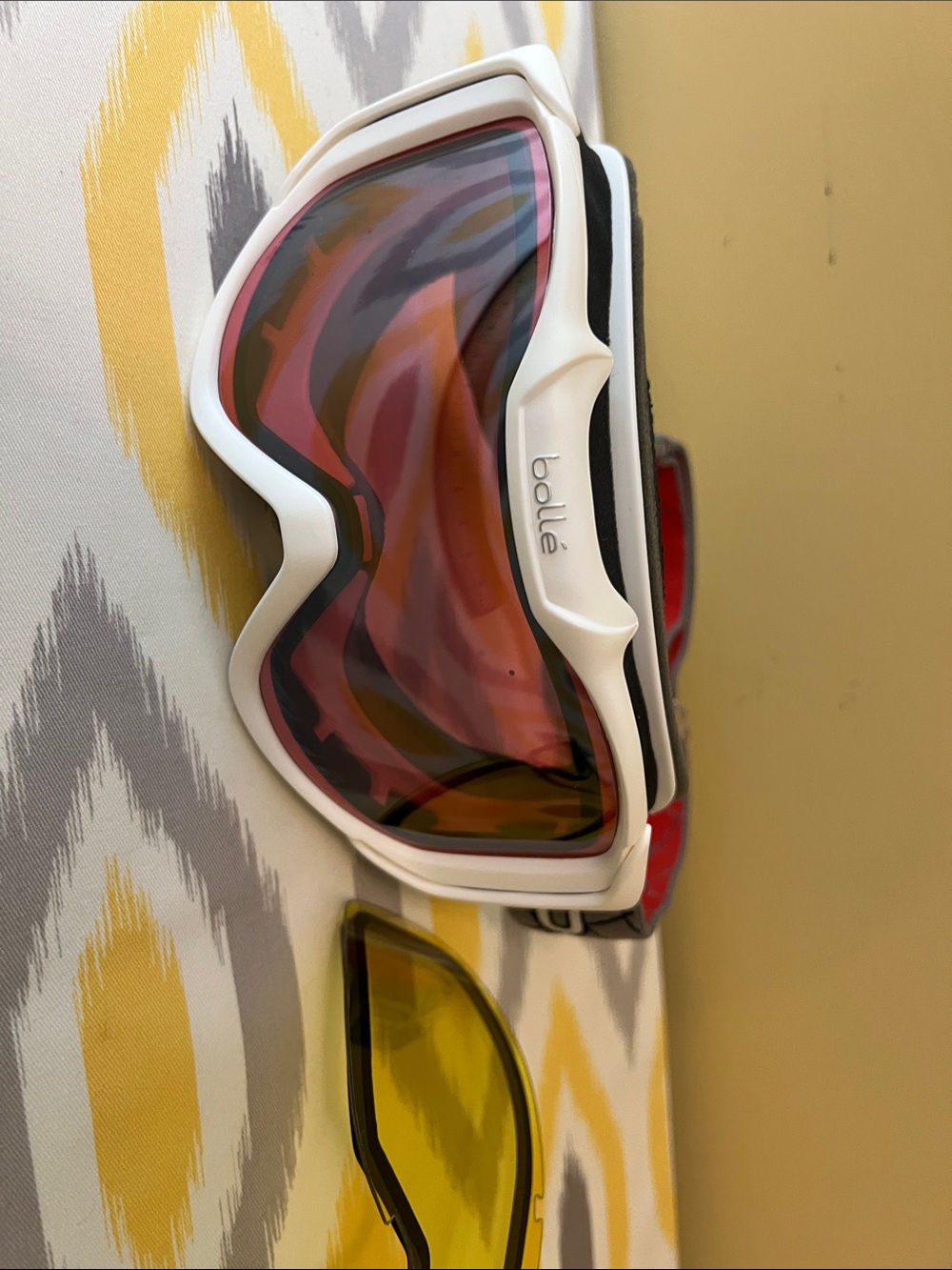 bolle White Goggles with Red Mirror Lens and Yellow Spare Lens